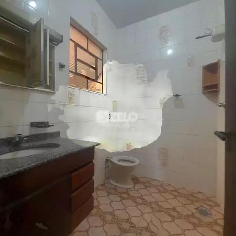 Casa à venda com 220m², 4 quartos e 3 vagas Casa à venda com 220m², 4 quartos e 3 vagasFoto 09