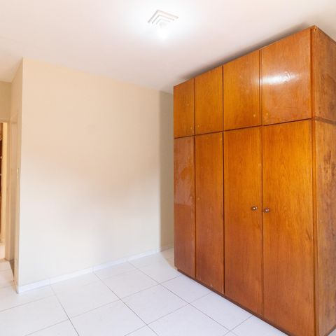 Casa à venda com 200m², 3 quartos e 3 vagasQuarto 3 - Suíte