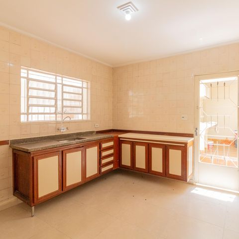 Casa à venda com 200m², 3 quartos e 3 vagasCozinha