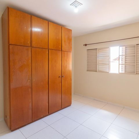 Casa à venda com 200m², 3 quartos e 3 vagasQuarto 3 - Suíte