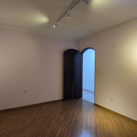 Casa para alugar com 120m², 3 quartos e 1 vaga Casa para alugar com 120m², 3 quartos e 1 vagaQuarto 2