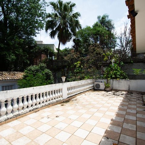 Casa à venda com 350m², 3 quartos e 5 vagas Casa à venda com 350m², 3 quartos e 5 vagasvaranda quarto 3