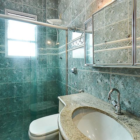 Apartamento à venda com 197m², 3 quartos e 2 vagas Apartamento à venda com 197m², 3 quartos e 2 vagasBanheiro