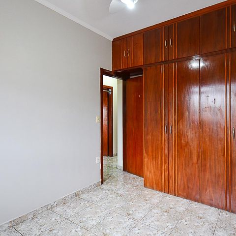 Apartamento à venda com 197m², 3 quartos e 2 vagas Apartamento à venda com 197m², 3 quartos e 2 vagasSuíte