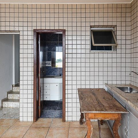 Apartamento à venda com 197m², 3 quartos e 2 vagas Apartamento à venda com 197m², 3 quartos e 2 vagasCobertura