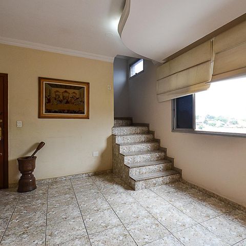 Apartamento à venda com 197m², 3 quartos e 2 vagas Apartamento à venda com 197m², 3 quartos e 2 vagasSala Ambientes