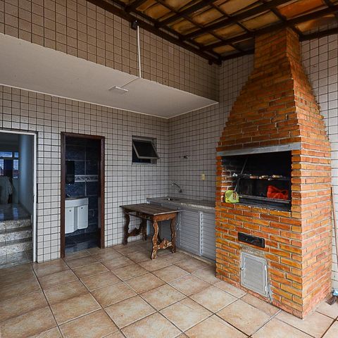 Apartamento à venda com 197m², 3 quartos e 2 vagas Apartamento à venda com 197m², 3 quartos e 2 vagasCobertura