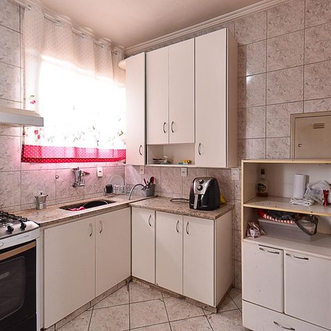 Apartamento à venda com 197m², 3 quartos e 2 vagas Apartamento à venda com 197m², 3 quartos e 2 vagasCozinha
