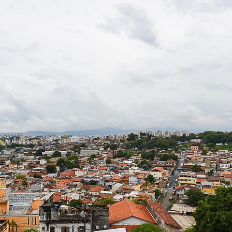 Apartamento à venda com 197m², 3 quartos e 2 vagas Apartamento à venda com 197m², 3 quartos e 2 vagasVista