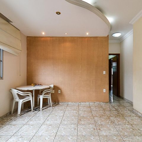 Apartamento à venda com 197m², 3 quartos e 2 vagas Apartamento à venda com 197m², 3 quartos e 2 vagasSala Ambientes