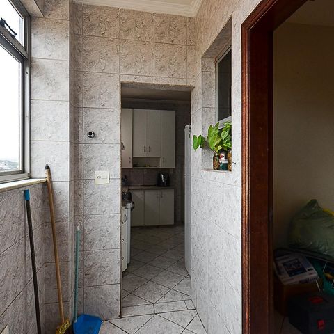Apartamento à venda com 197m², 3 quartos e 2 vagas Apartamento à venda com 197m², 3 quartos e 2 vagasÁrea de Serviço
