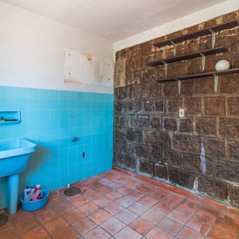 Casa à venda com 160m², 4 quartos e 2 vagas Casa à venda com 160m², 4 quartos e 2 vagasÁrea de Serviço