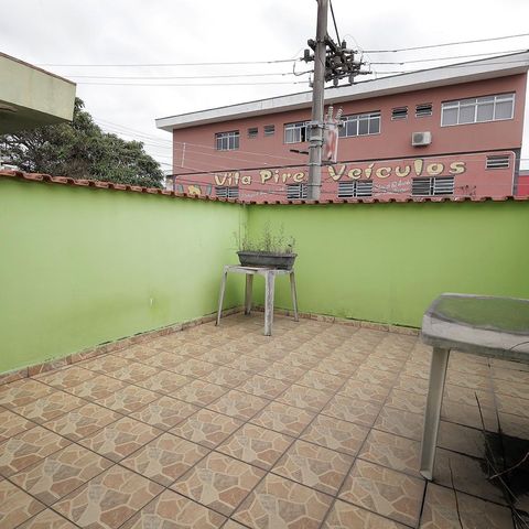 Casa para alugar com 200m², 3 quartos e 2 vagas Casa para alugar com 200m², 3 quartos e 2 vagasQuintal