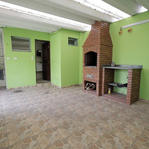 Casa para alugar com 200m², 3 quartos e 2 vagas Casa para alugar com 200m², 3 quartos e 2 vagasÁrea gourmet