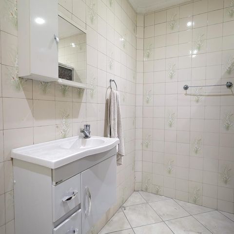 Casa para alugar com 200m², 3 quartos e 2 vagas Casa para alugar com 200m², 3 quartos e 2 vagasBanheiro Área gourmet