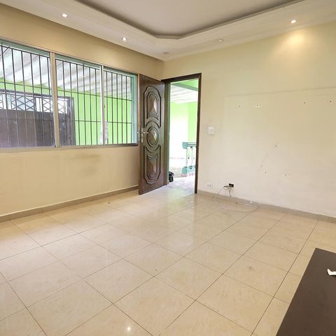 Casa para alugar com 200m², 3 quartos e 2 vagas Casa para alugar com 200m², 3 quartos e 2 vagasSala