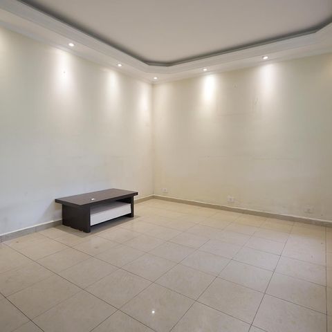 Casa para alugar com 200m², 3 quartos e 2 vagas Casa para alugar com 200m², 3 quartos e 2 vagasSala
