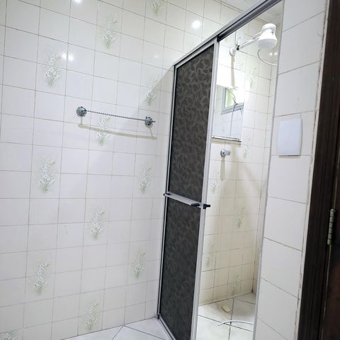 Casa para alugar com 200m², 3 quartos e 2 vagas Casa para alugar com 200m², 3 quartos e 2 vagasBanheiro Área gourmet