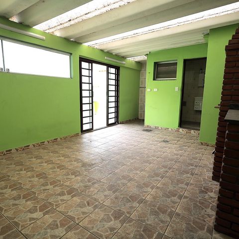 Casa para alugar com 200m², 3 quartos e 2 vagas Casa para alugar com 200m², 3 quartos e 2 vagasÁrea gourmet
