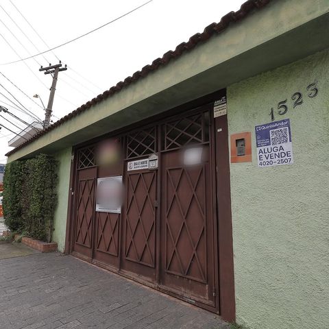 Casa para alugar com 200m², 3 quartos e 2 vagas Casa para alugar com 200m², 3 quartos e 2 vagasFachada