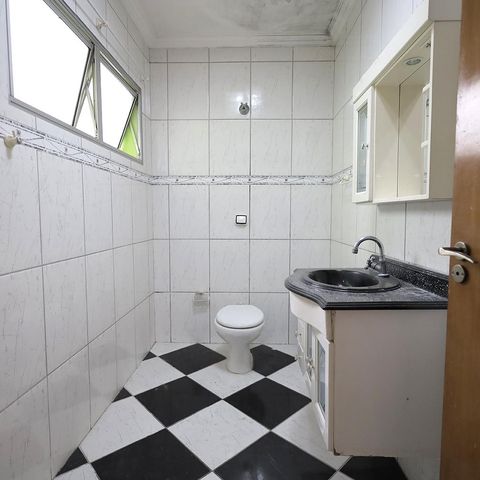Casa para alugar com 200m², 3 quartos e 2 vagas Casa para alugar com 200m², 3 quartos e 2 vagasBanheiro