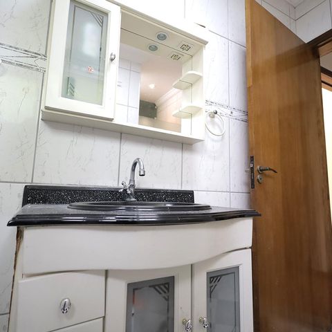 Casa para alugar com 200m², 3 quartos e 2 vagas Casa para alugar com 200m², 3 quartos e 2 vagasBanheiro