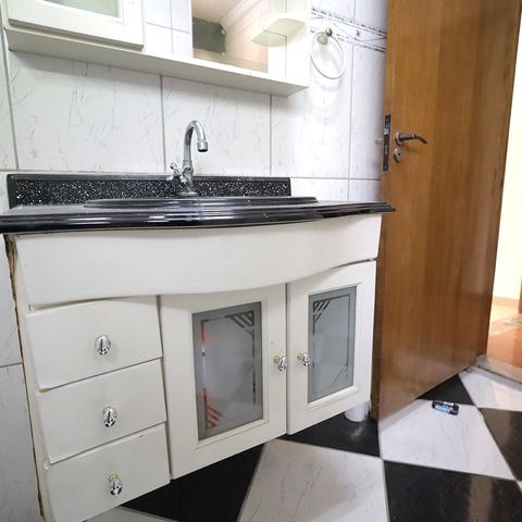 Casa para alugar com 200m², 3 quartos e 2 vagas Casa para alugar com 200m², 3 quartos e 2 vagasBanheiro