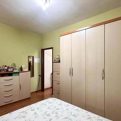 Casa à venda com 138m², 3 quartos e 2 vagas Casa à venda com 138m², 3 quartos e 2 vagasQuarto 1