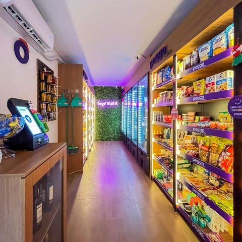 Apartamento à venda com 38m², 2 quartos e sem vaga Apartamento à venda com 38m², 2 quartos e sem vagaMercado