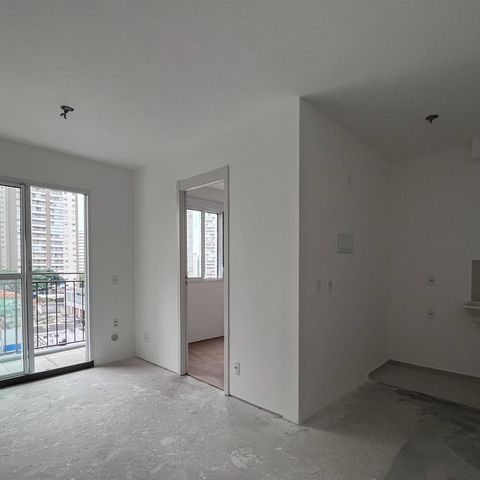 Apartamento à venda com 38m², 2 quartos e sem vaga Apartamento à venda com 38m², 2 quartos e sem vagaSala/Cozinha