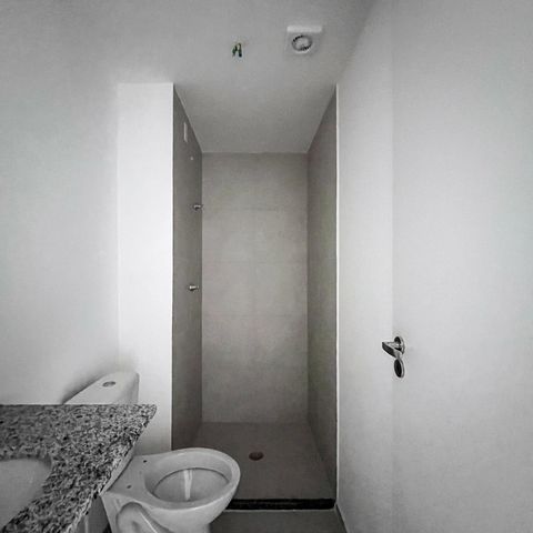 Apartamento à venda com 38m², 2 quartos e sem vaga Apartamento à venda com 38m², 2 quartos e sem vagaBanheiro