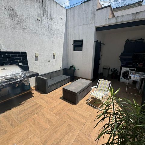 Casa de condomínio à venda com 110m², 2 quartos e 2 vagas