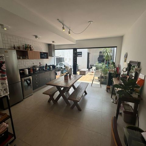 Casa de condomínio à venda com 110m², 2 quartos e 2 vagas