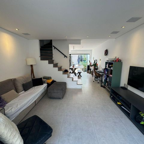 Casa de condomínio à venda com 110m², 2 quartos e 2 vagas