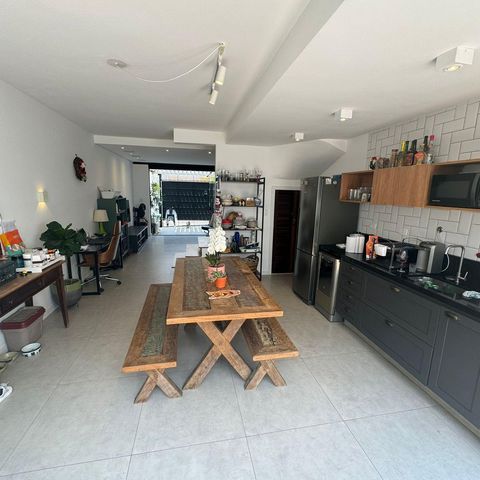 Casa de condomínio à venda com 110m², 2 quartos e 2 vagas