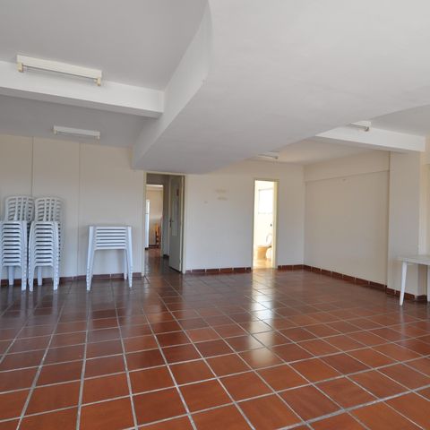 Apartamento para alugar com 63m², 2 quartos e 1 vagaÁrea comum - Salão de festas