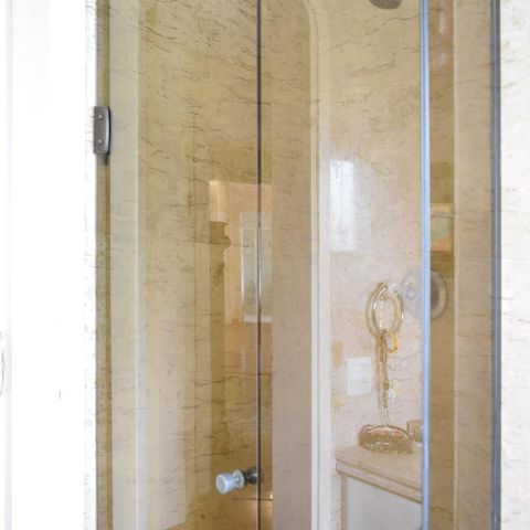 Apartamento à venda com 267m², 4 quartos e 4 vagasBanheiro da Suíte 1