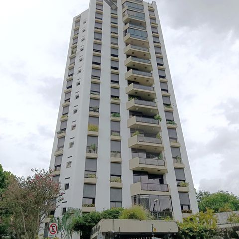 Apartamento à venda com 267m², 4 quartos e 4 vagasFachada