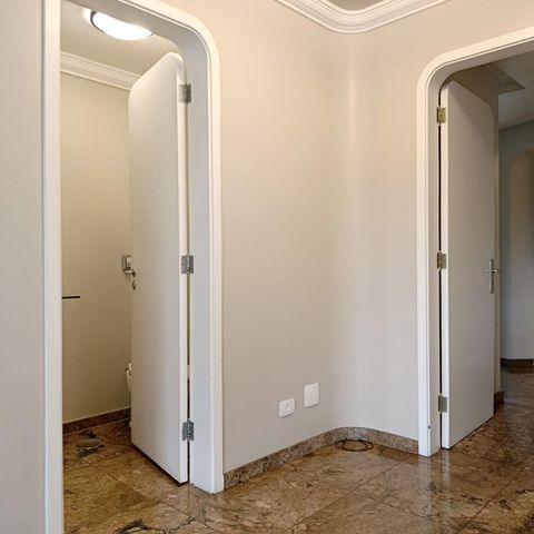 Apartamento à venda com 267m², 4 quartos e 4 vagasHall de entrada apto