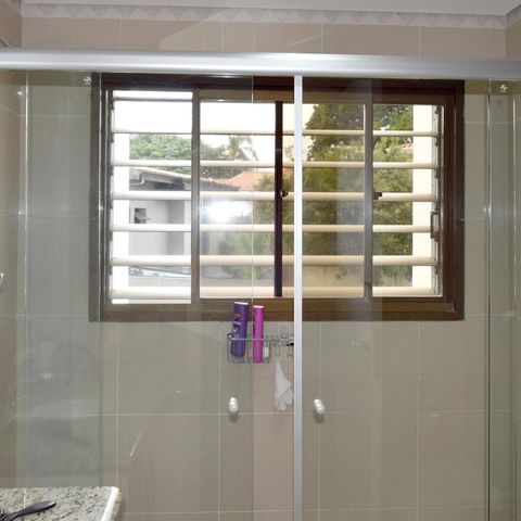 Apartamento à venda com 267m², 4 quartos e 4 vagasBanheiro social