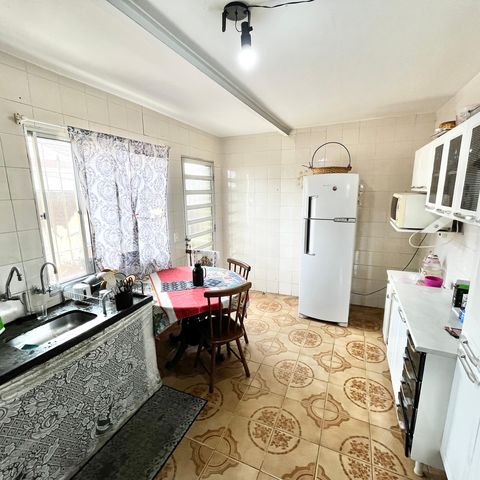 Casa para alugar com 147m², 3 quartos e 2 vagas