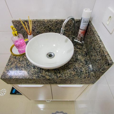 Apartamento à venda com 59m², 2 quartos e 1 vagaBanheiro social