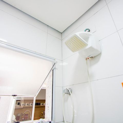 Apartamento à venda com 59m², 2 quartos e 1 vagaBanheiro do quarto 1