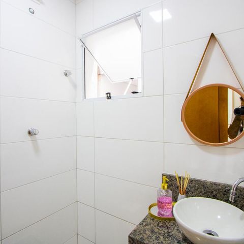 Apartamento à venda com 59m², 2 quartos e 1 vagaBanheiro social