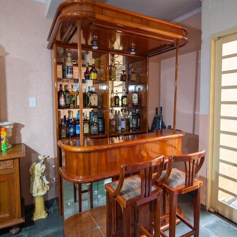 Casa para alugar com 380m², 3 quartos e 6 vagasSala