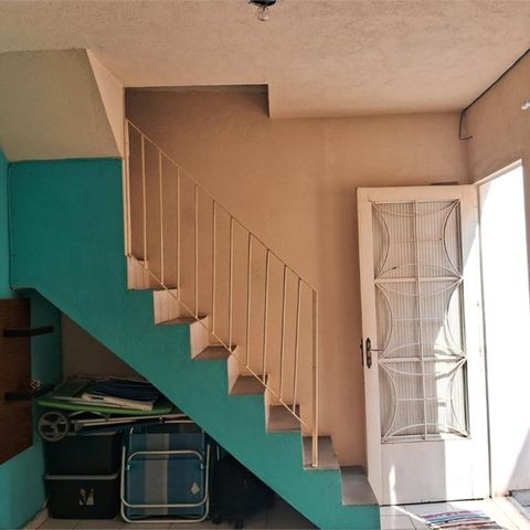 Casa à venda com 110m², 3 quartos e 1 vaga