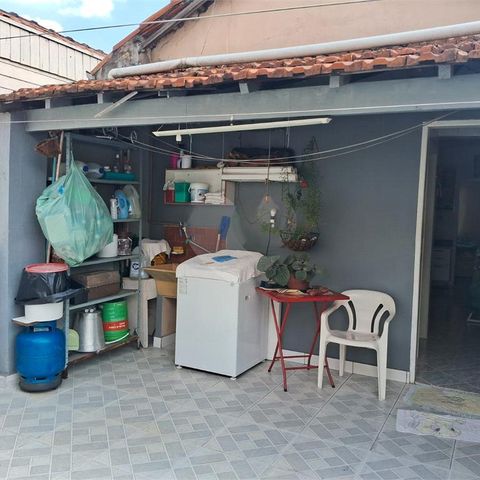 Casa à venda com 110m², 3 quartos e 1 vaga