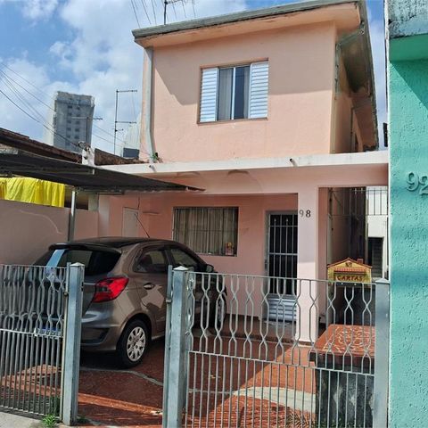 Casa à venda com 110m², 3 quartos e 1 vaga
