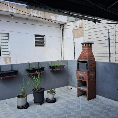 Casa à venda com 110m², 3 quartos e 1 vaga