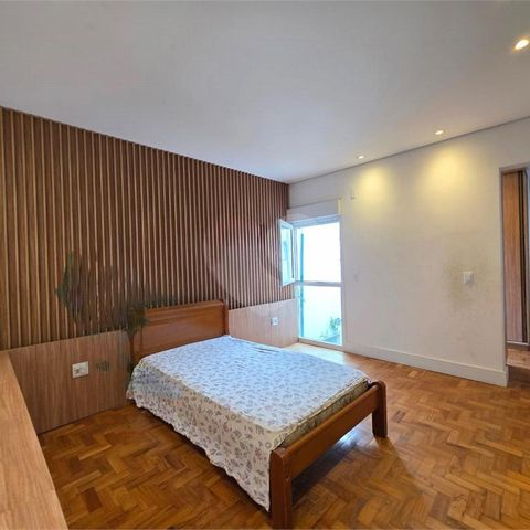 Casa de condomínio à venda com 160m², 4 quartos e 1 vaga